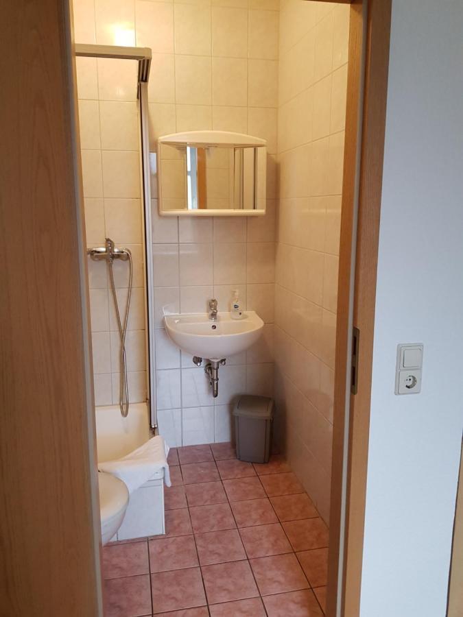 Gaestehaus Am Stadtrand Görlitz Esterno foto